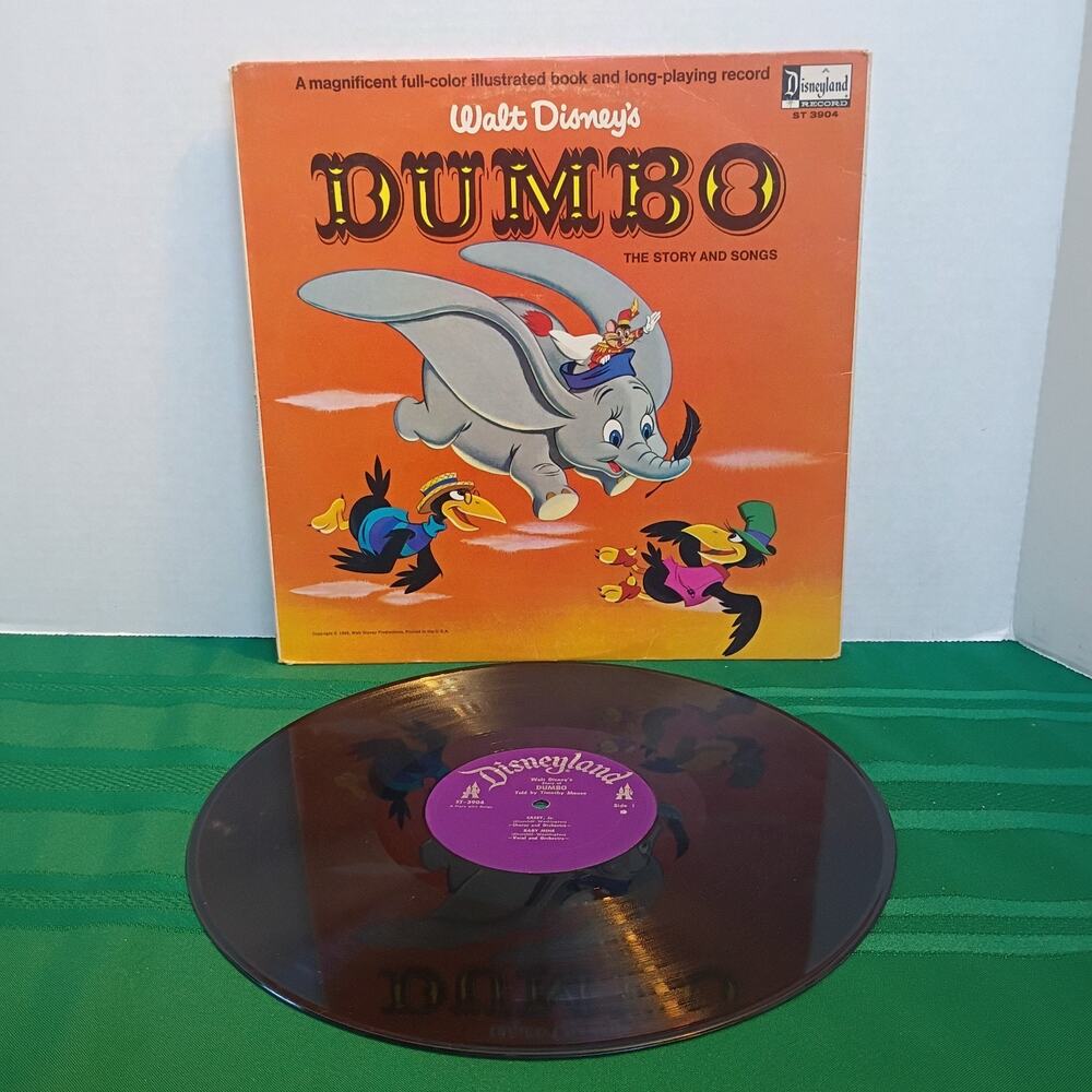 Walt Disney's Dumbo Story & Songs - Book And Record LP Vinyl Disneyland ST-3904